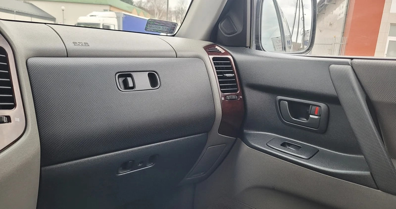 Mitsubishi Pajero cena 32600 przebieg: 219170, rok produkcji 2000 z Rzeszów małe 137